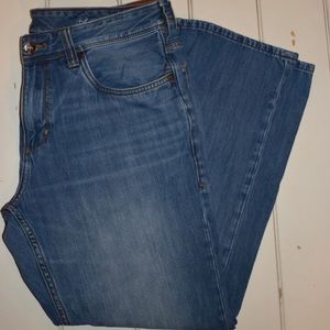 Tommy Bahama men’s jeans